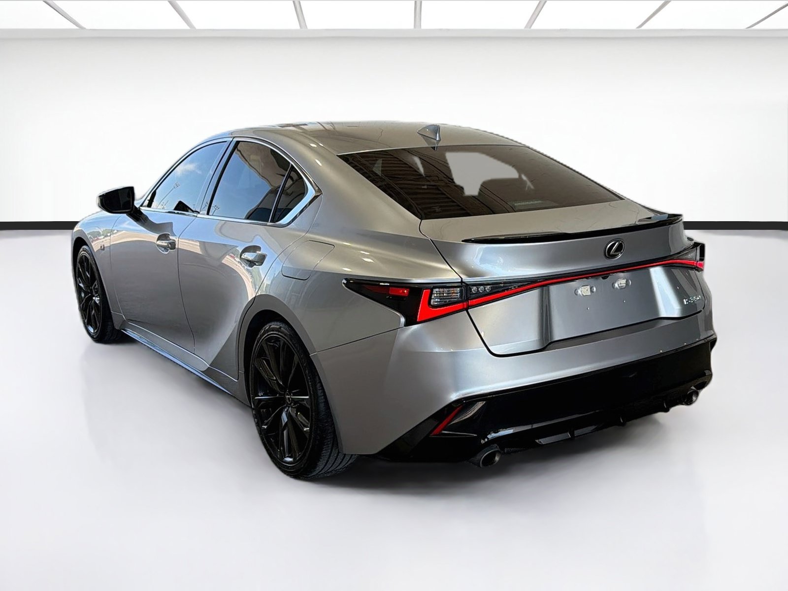 Used 2024 Lexus IS 350 F Sport RWD image 6