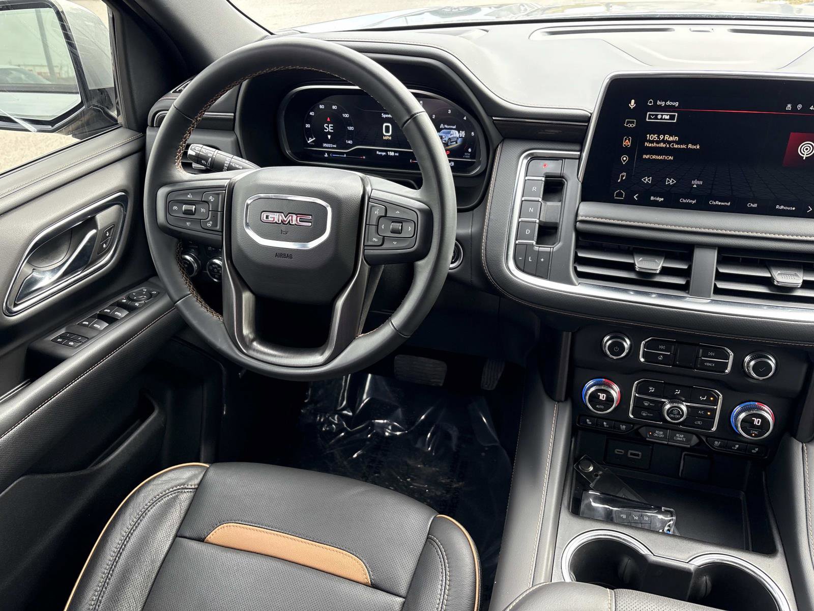 Certified 2023 GMC Yukon AT4 image 24