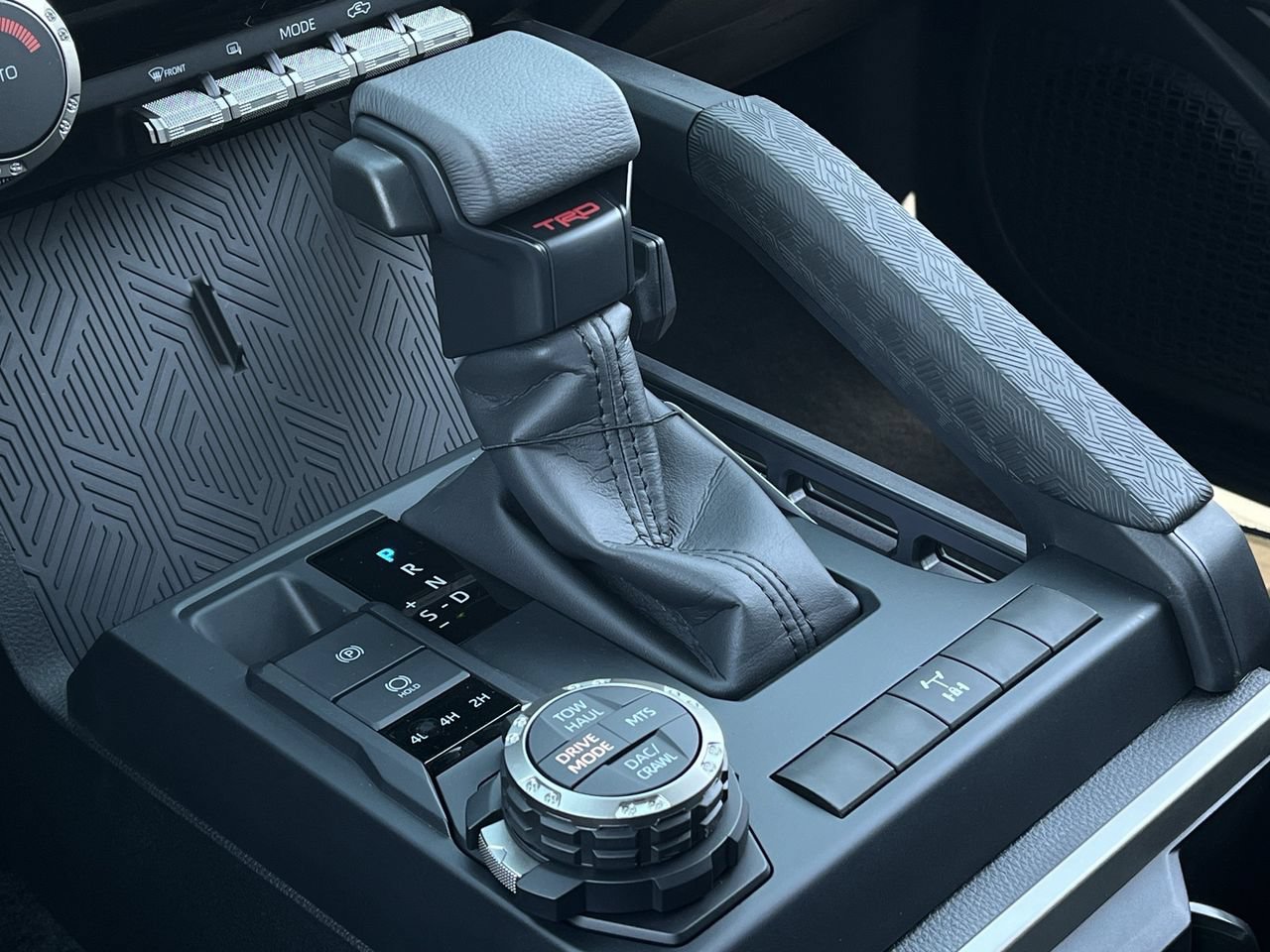 New 2026 Toyota Tacoma TRD Off-Road AWD/4WD image 17