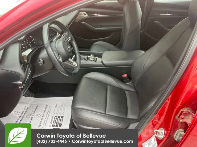 Used 2019 MAZDA MAZDA3 Sedan w/ Preferred Package image 9