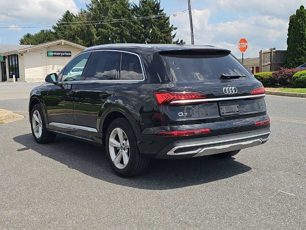 Used 2023 Audi Q7 3.0T Premium AWD/4WD image 8