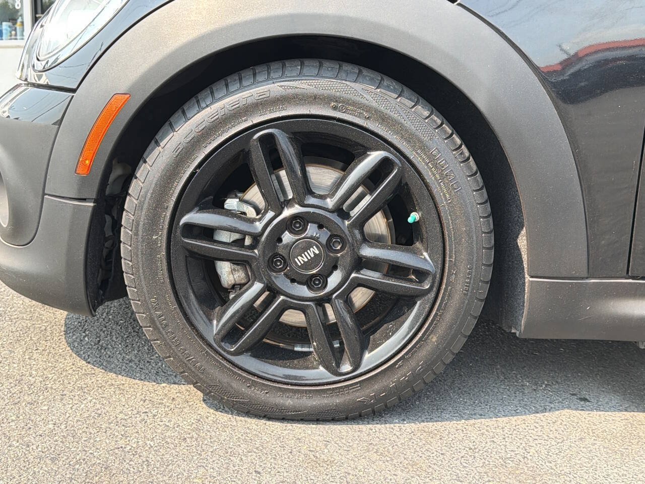 Used 2013 MINI Cooper Clubman FWD image 2