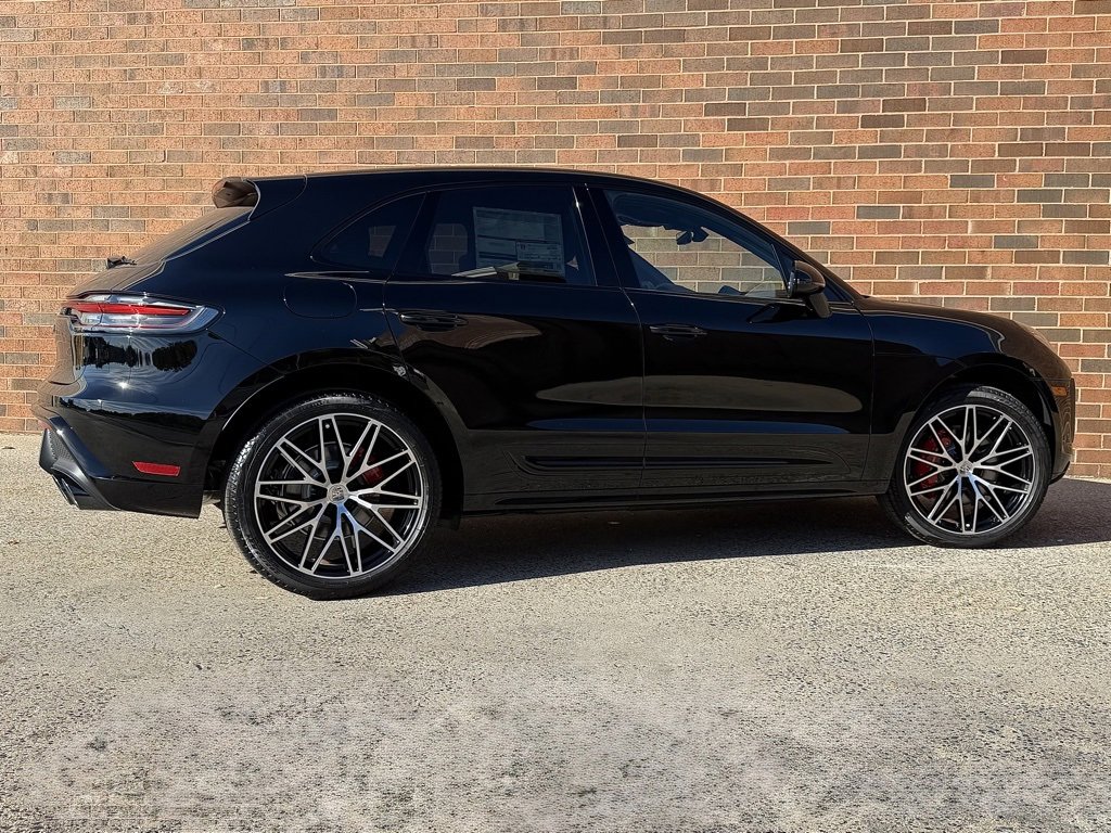 New 2026 Porsche Macan S image 7