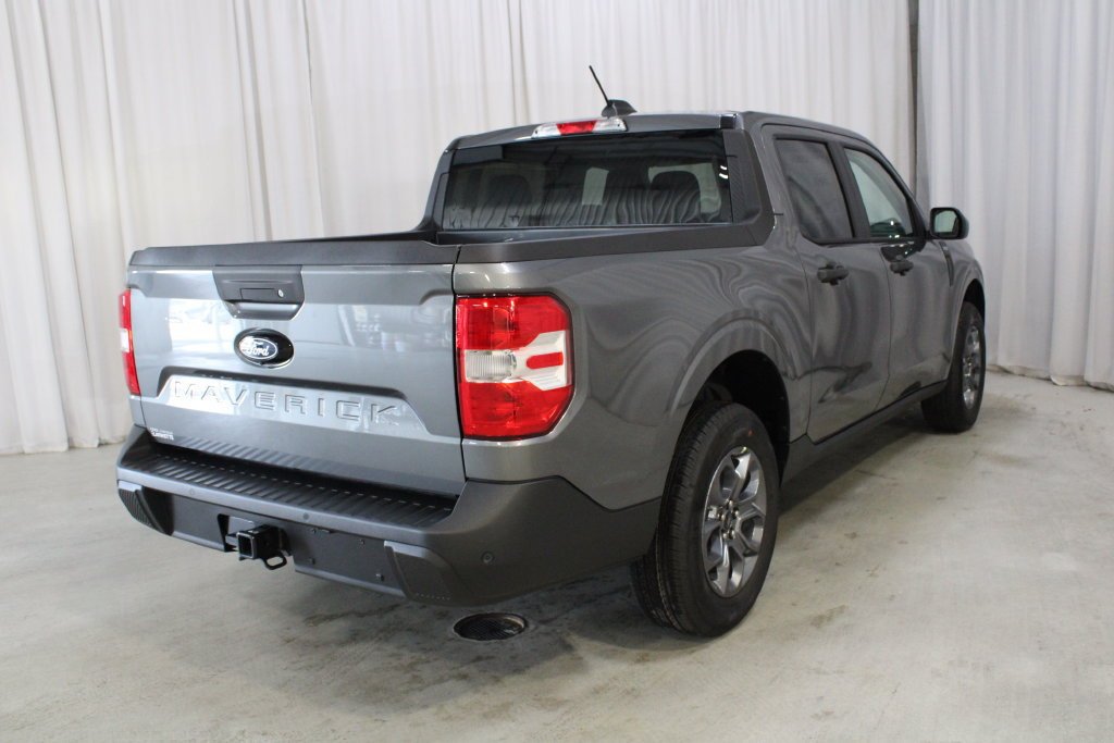 New 2026 Ford Maverick XLT w/ XLT Luxury Package FWD image 25