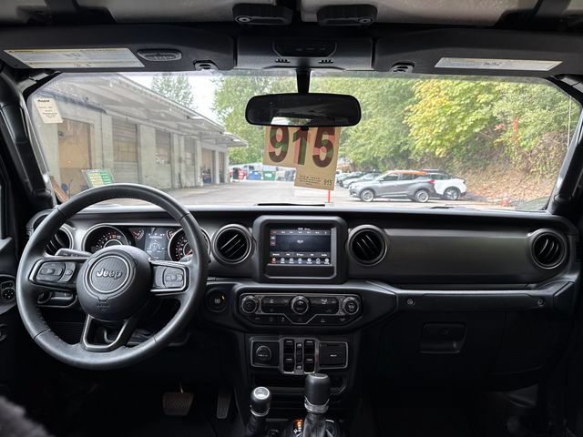 Used 2023 Jeep Gladiator Sport AWD/4WD image 11