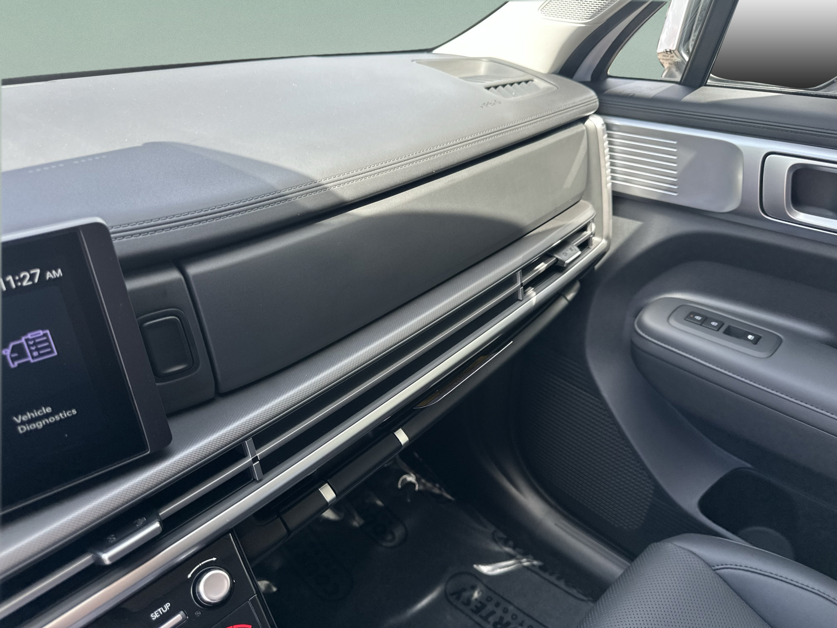 New 2027 Hyundai Santa Fe SEL FWD image 30