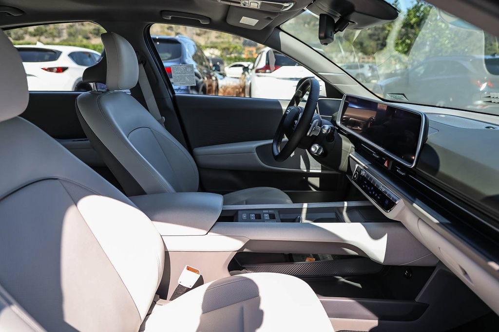 Certified 2024 Hyundai Ioniq 6 Limited RWD image 17