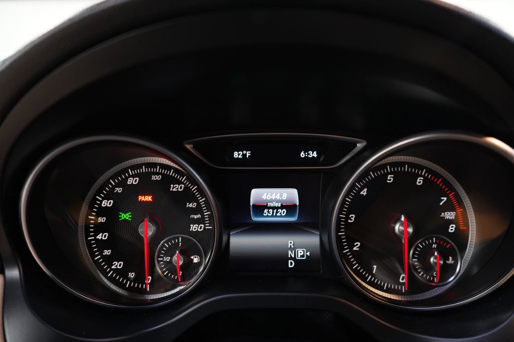 Used 2019 Mercedes-Benz CLA 250 image 31