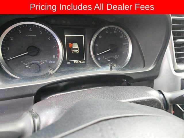 Used 2018 Toyota Highlander Plus AWD/4WD image 11