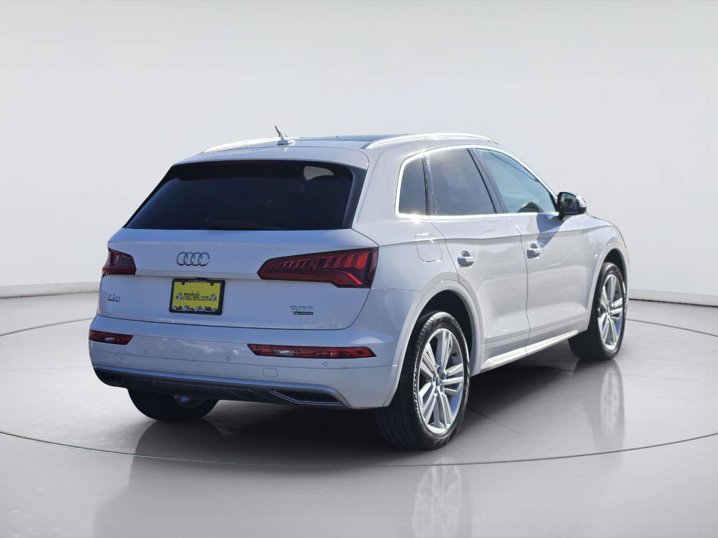 Used 2018 Audi Q5 2.0T Premium Plus w/ Premium Plus Package AWD/4WD image 8