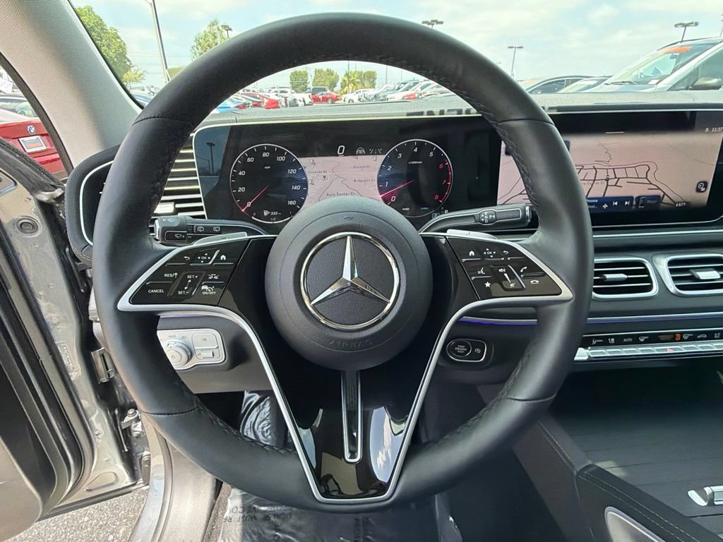 Certified 2026 Mercedes-Benz GLS 450 4MATIC image 24