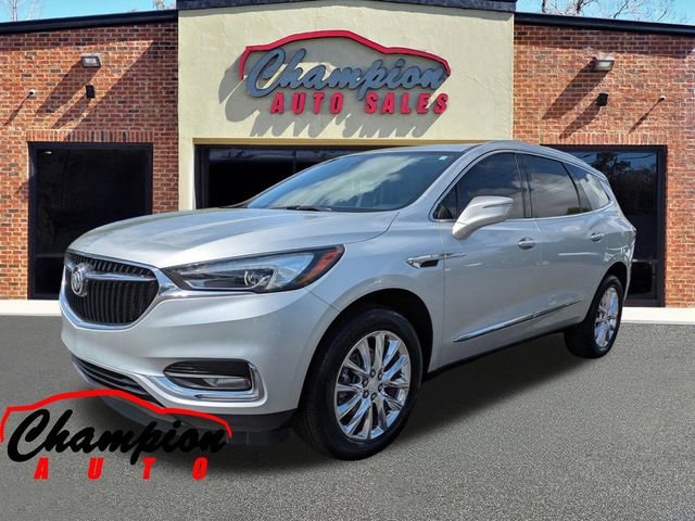 Used 2021 Buick Enclave Essence w/ Sound and Sites Package image 5