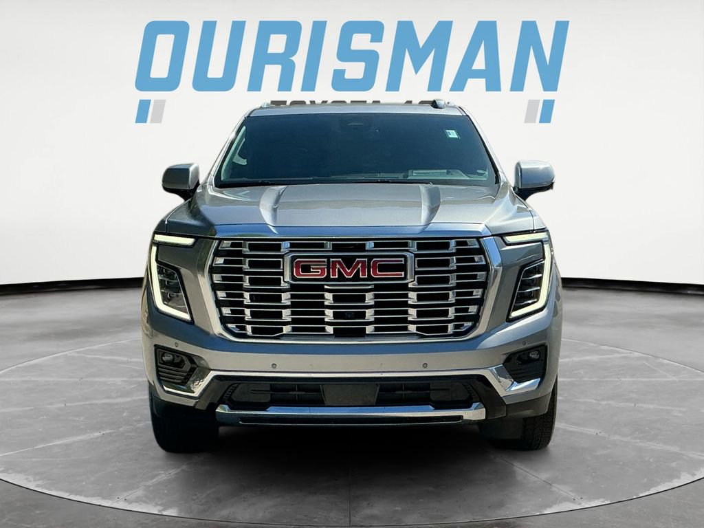 Used 2025 GMC Yukon XL Denali w/ Sun & Power Step Package AWD/4WD image 2