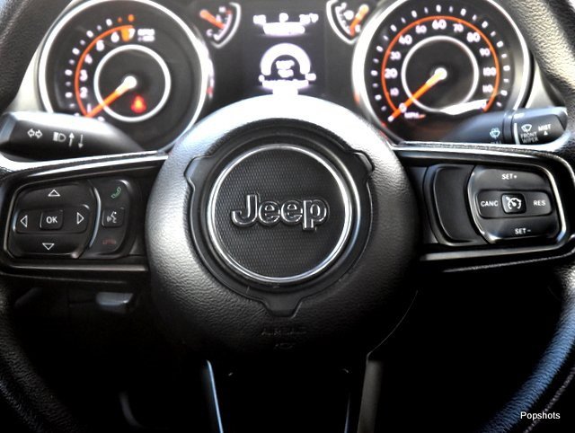 Used 2018 Jeep Wrangler Unlimited Sport image 15