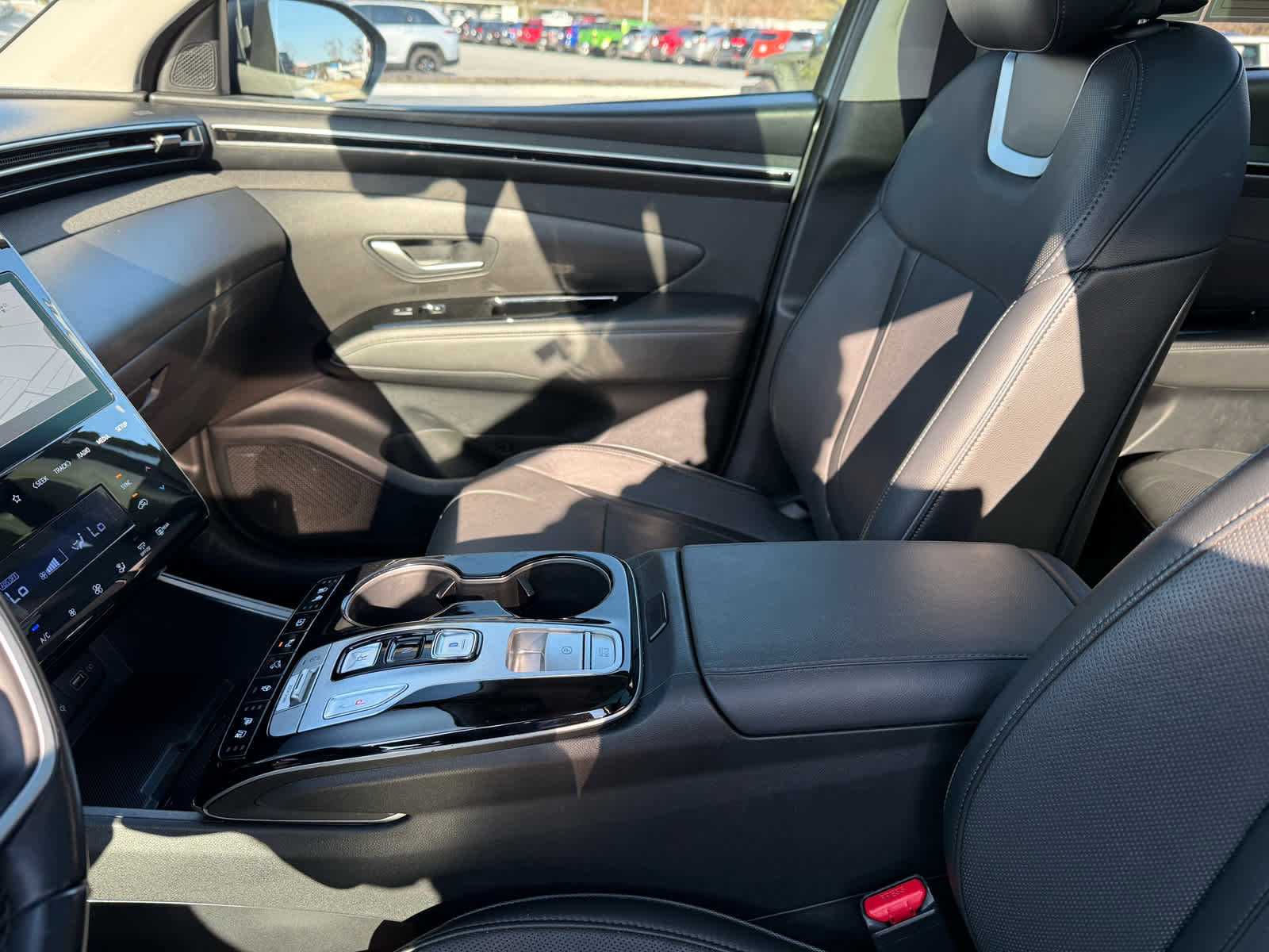 Used 2024 Hyundai Tucson Limited image 24