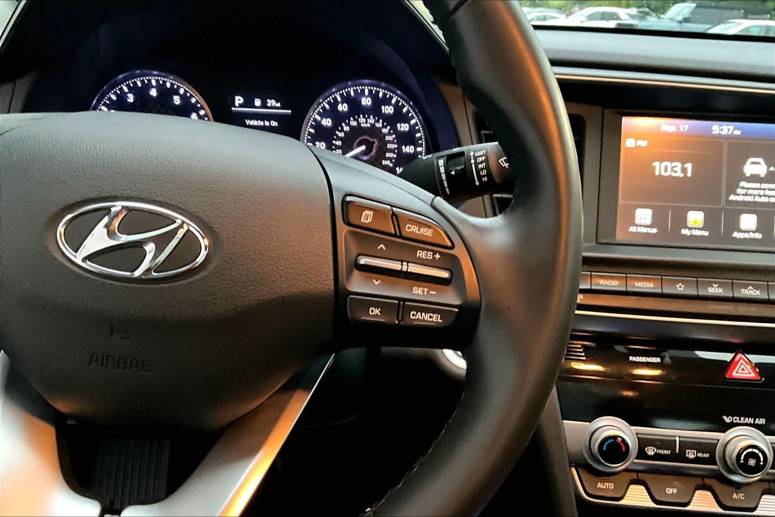Used 2020 Hyundai Elantra Value Edition w/ Cargo Package (C1) FWD image 12