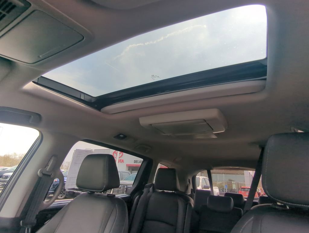 Used 2022 Honda Odyssey Touring image 29