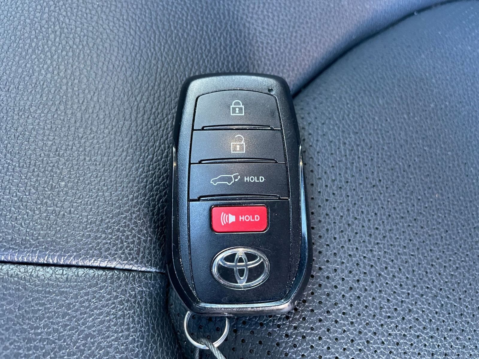 Used 2025 Toyota Grand Highlander FWD image 22