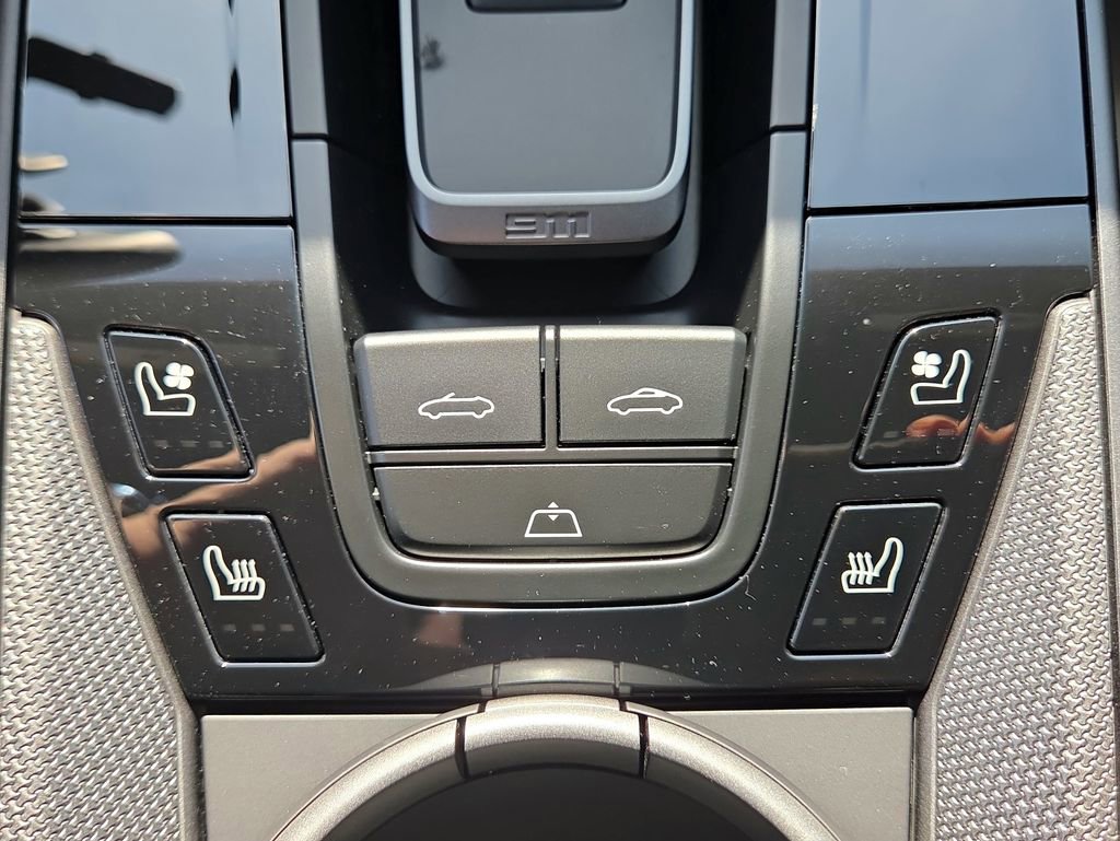 Certified 2026 Porsche 911 Carrera 4S AWD/4WD image 15