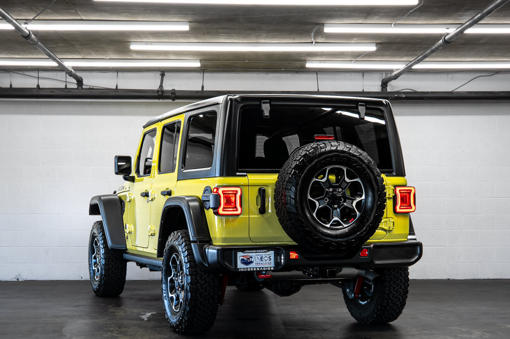 Used 2023 Jeep Wrangler Unlimited Rubicon AWD/4WD image 3