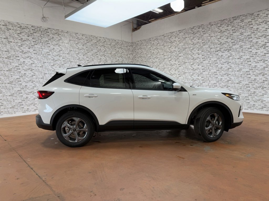 New 2026 Ford Escape ST-Line Select w/ Tech Pack #2 image 9