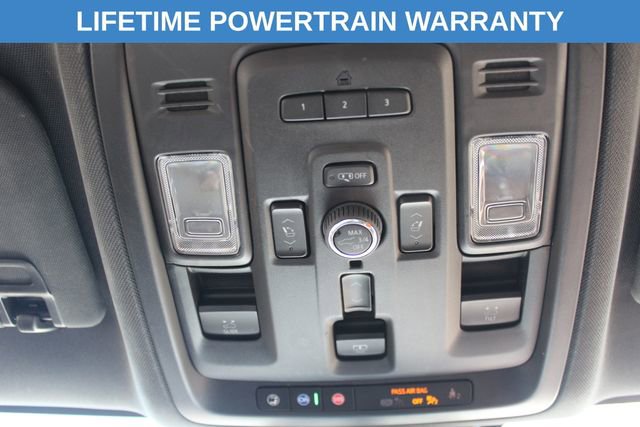 Used 2024 Chevrolet Tahoe High Country w/ Premium Package AWD/4WD image 24