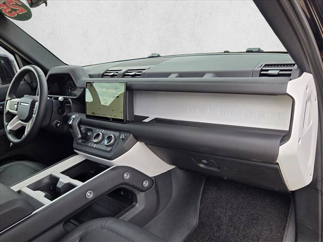 Certified 2025 Land Rover Defender 110 S AWD/4WD image 23