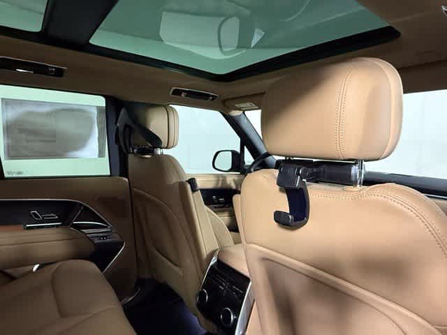 New 2027 Land Rover Range Rover SE AWD/4WD image 28