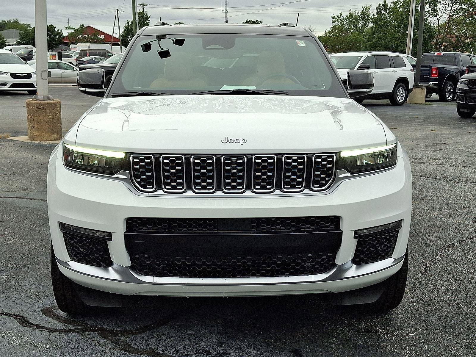 New 2025 Jeep Grand Cherokee L Summit image 2