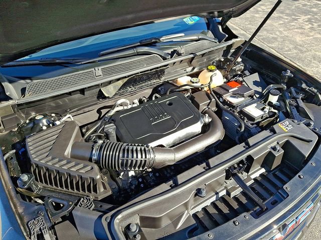 Used 2023 GMC Acadia SLE w/ Driver Convenience Package image 28