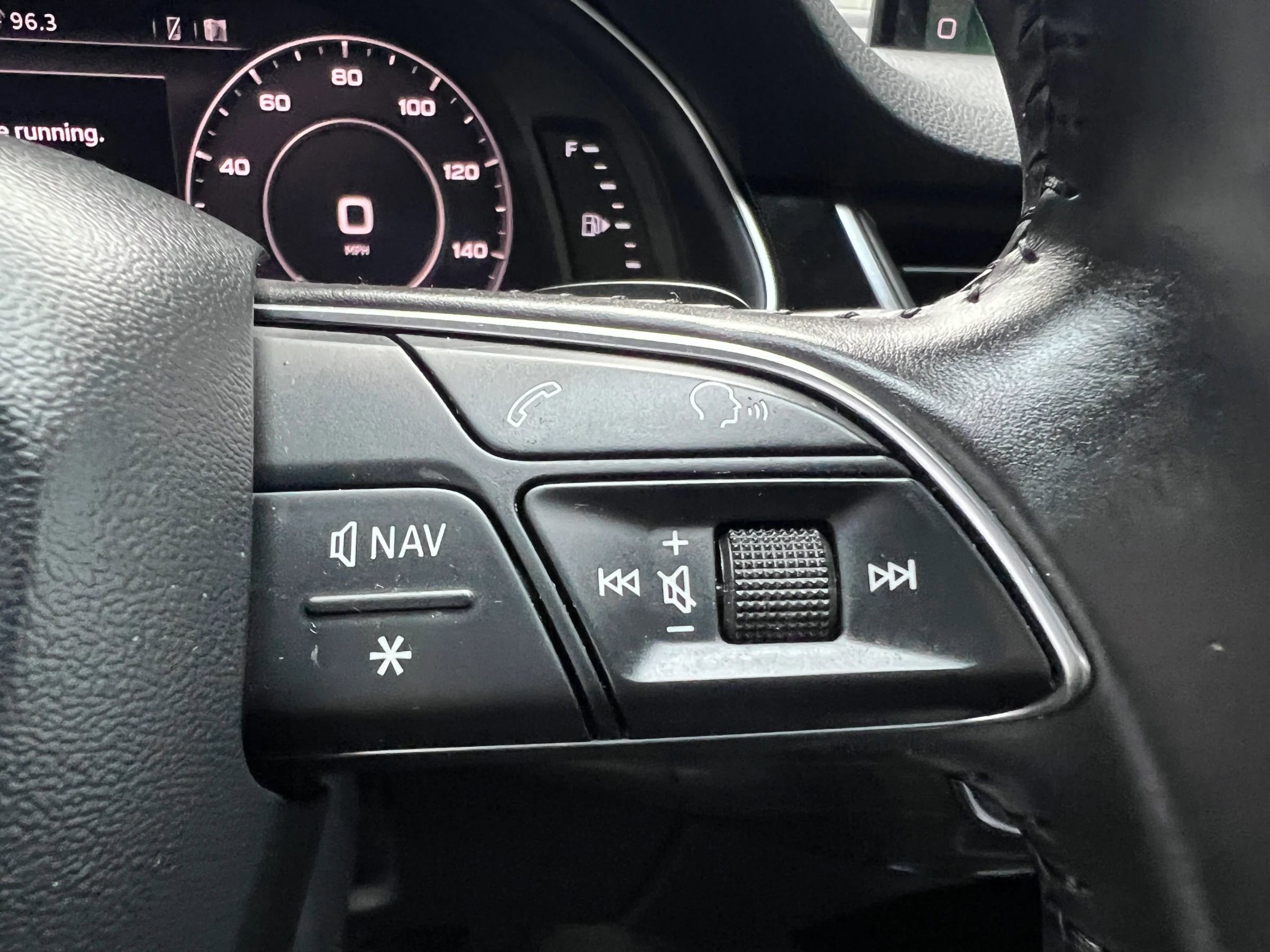 Used 2017 Audi Q7 3.0T Prestige w/ Prestige Package image 38