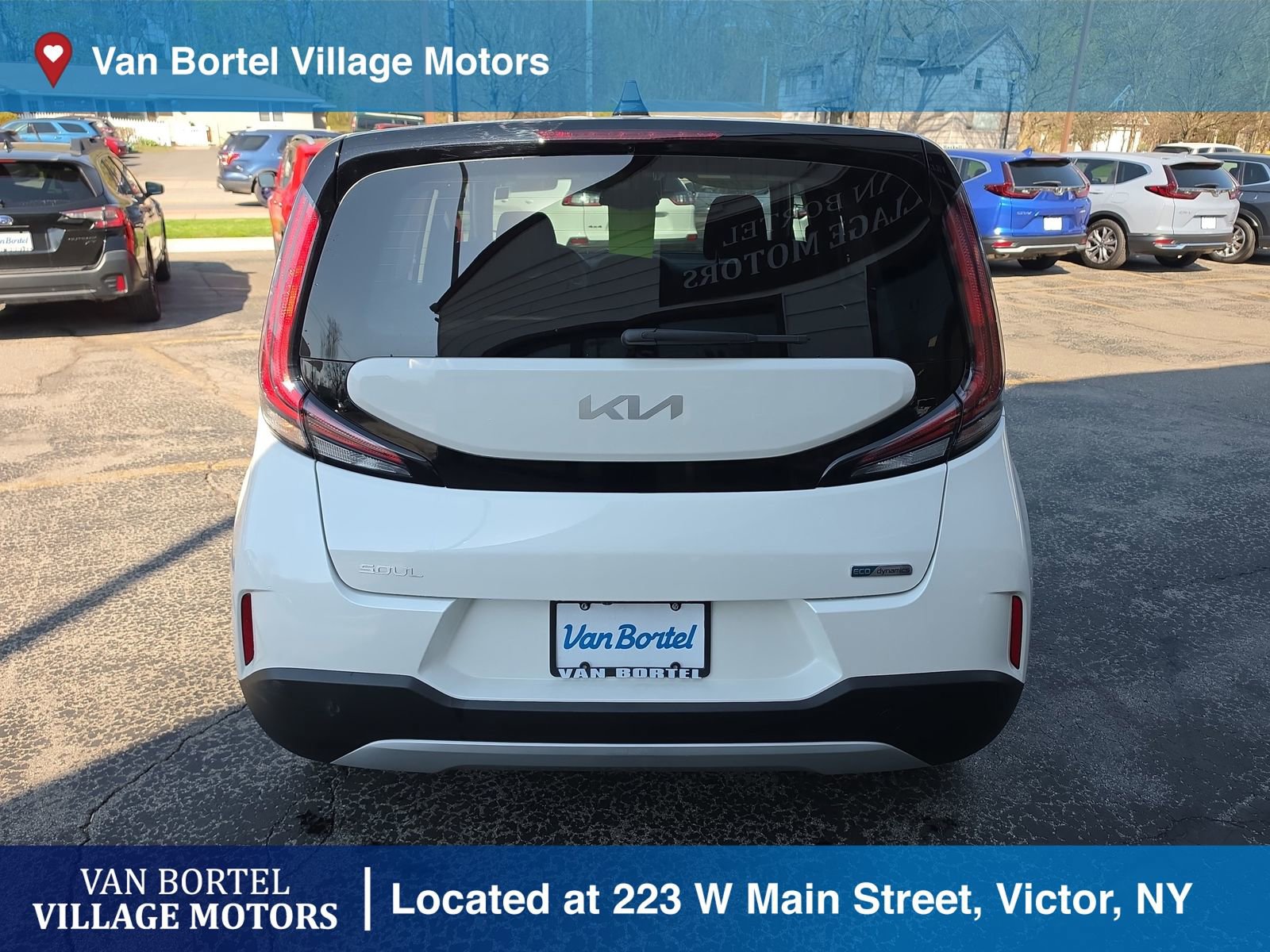 Used 2025 Kia Soul EX FWD image 6
