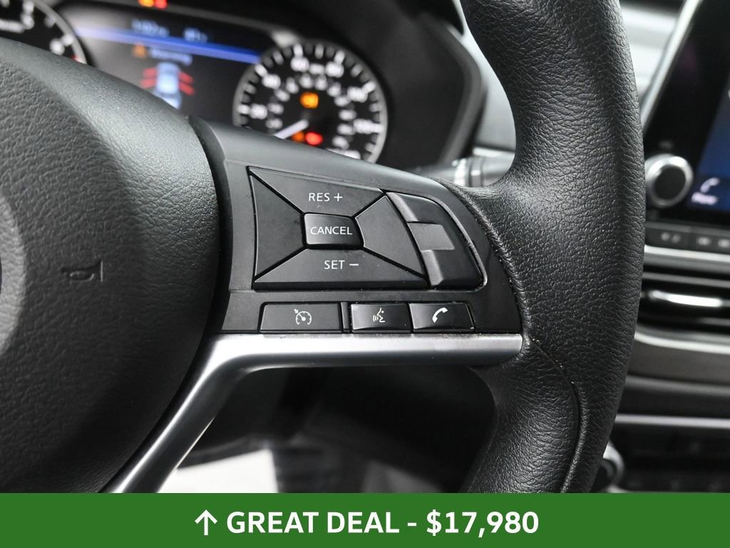 Used 2024 Nissan Altima 2.5 SV image 35