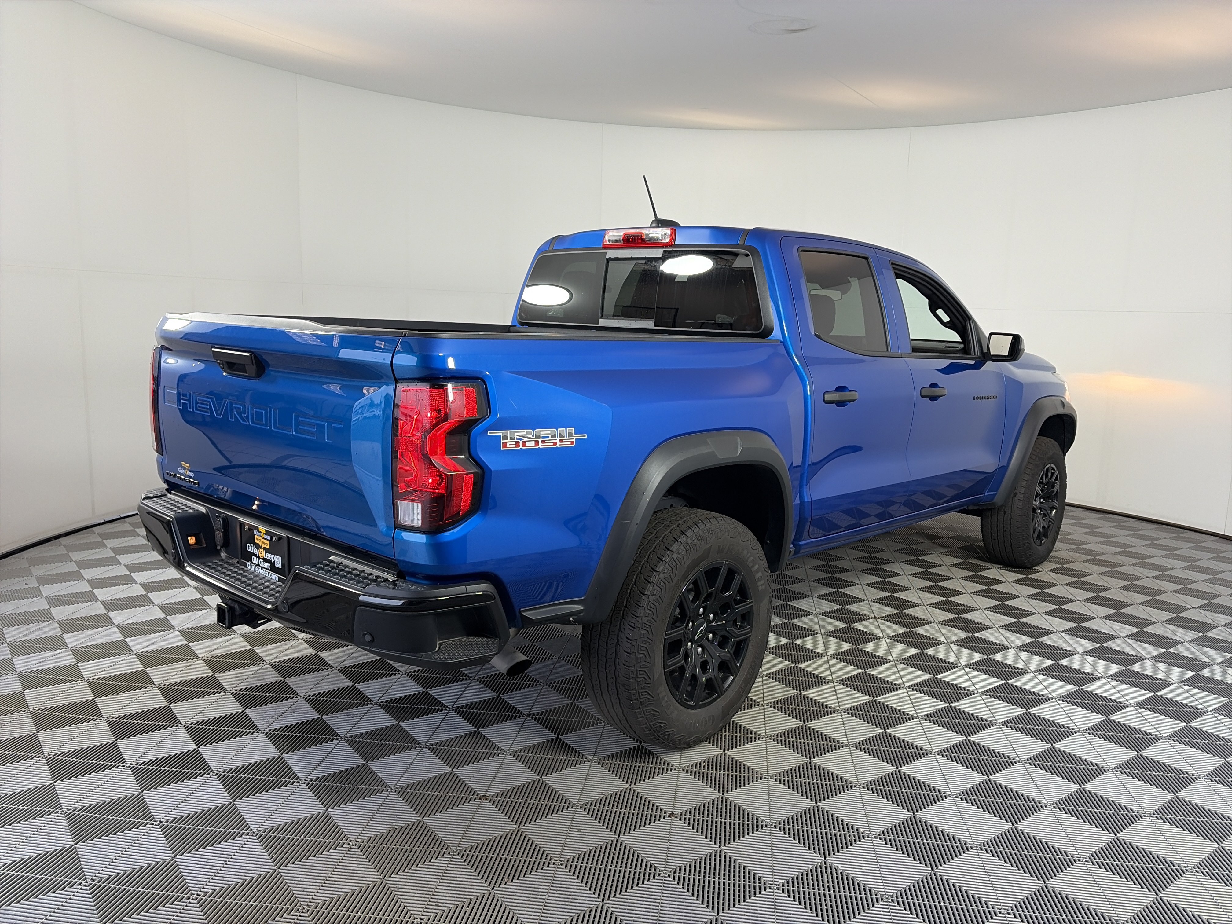 Certified 2024 Chevrolet Colorado Trail Boss w/ Advanced Trailering Package AWD/4WD image 5
