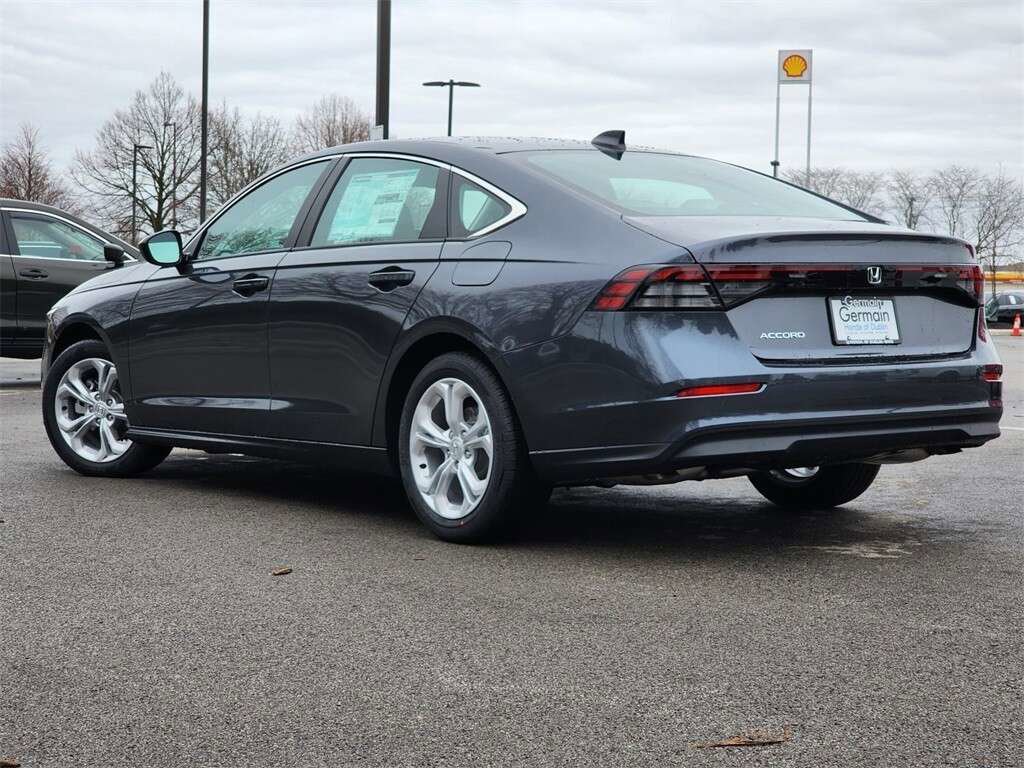 Used 2023 Honda Accord LX image 9