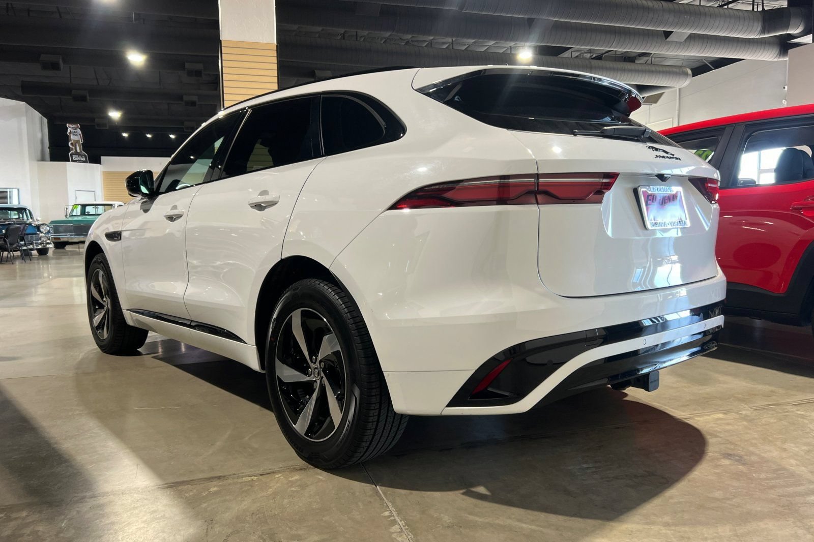 Used 2025 Jaguar F-PACE R-Dynamic S AWD/4WD image 7