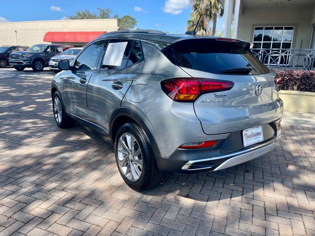 Used 2023 Buick Encore GX Essence w/ Experience Buick Package FWD image 3