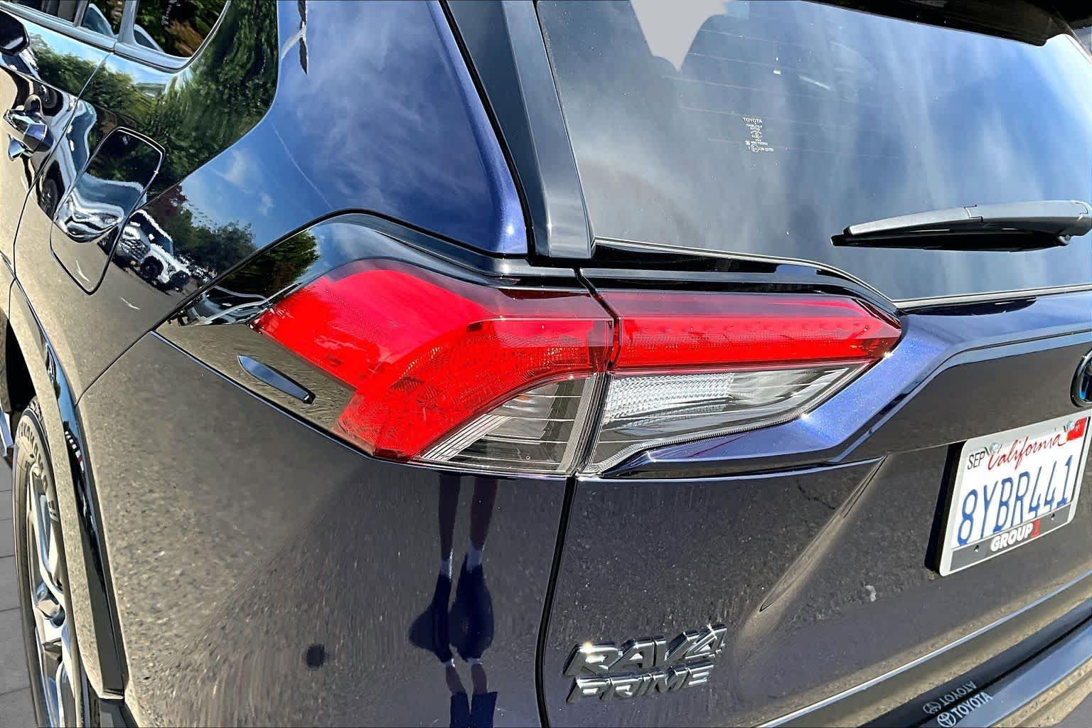 Certified 2021 Toyota RAV4 SE w/ Weather & Moonroof Package AWD/4WD image 28