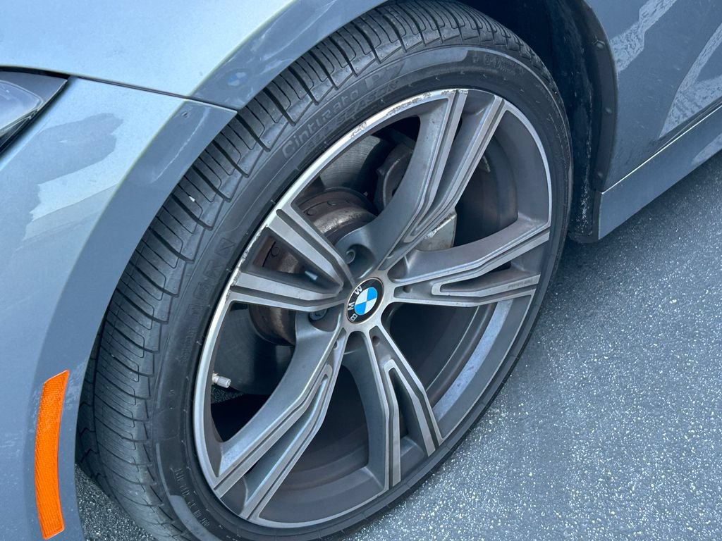 Used 2024 BMW 330i Sedan w/ Convenience Package RWD image 3