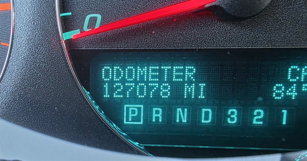 Used 2010 Chevrolet Impala LT w/ Luxury Edition Package image 23