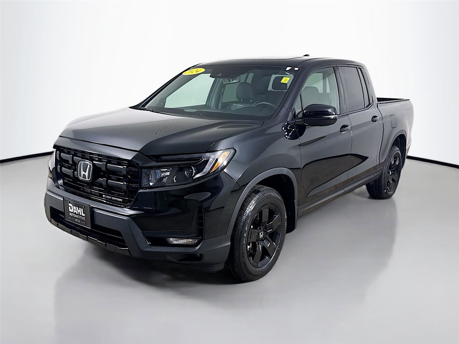 Used 2024 Honda Ridgeline Black Edition image 4
