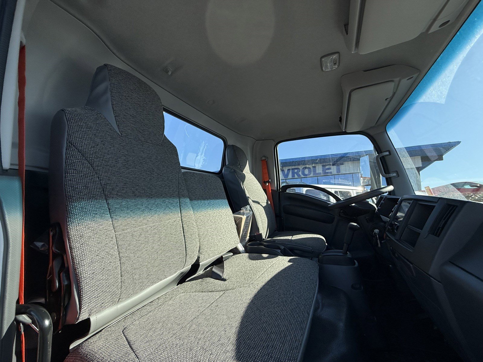 New 2025 Chevrolet Low Cab Forward image 10