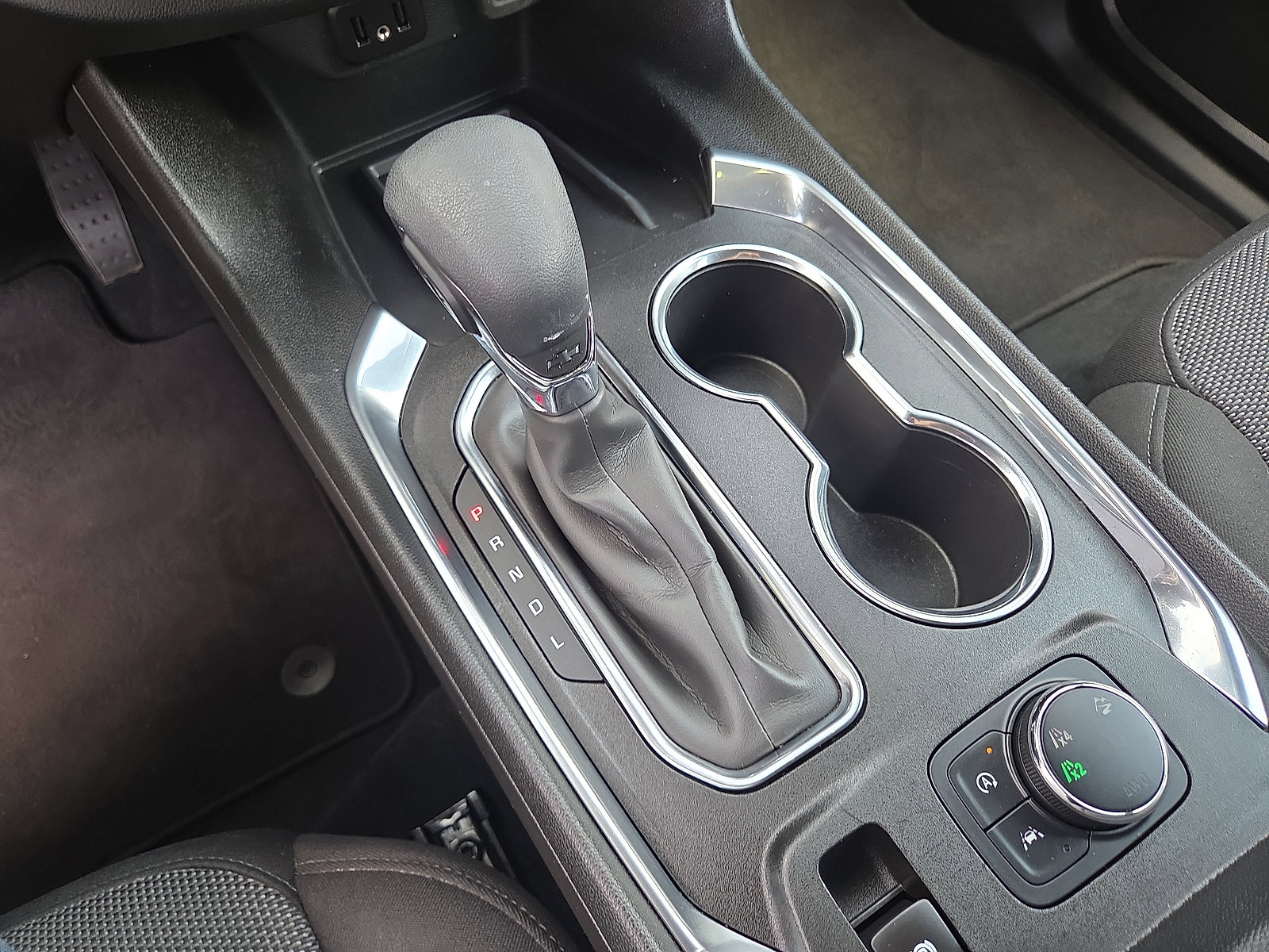 Used 2023 Chevrolet Traverse LT AWD/4WD image 24