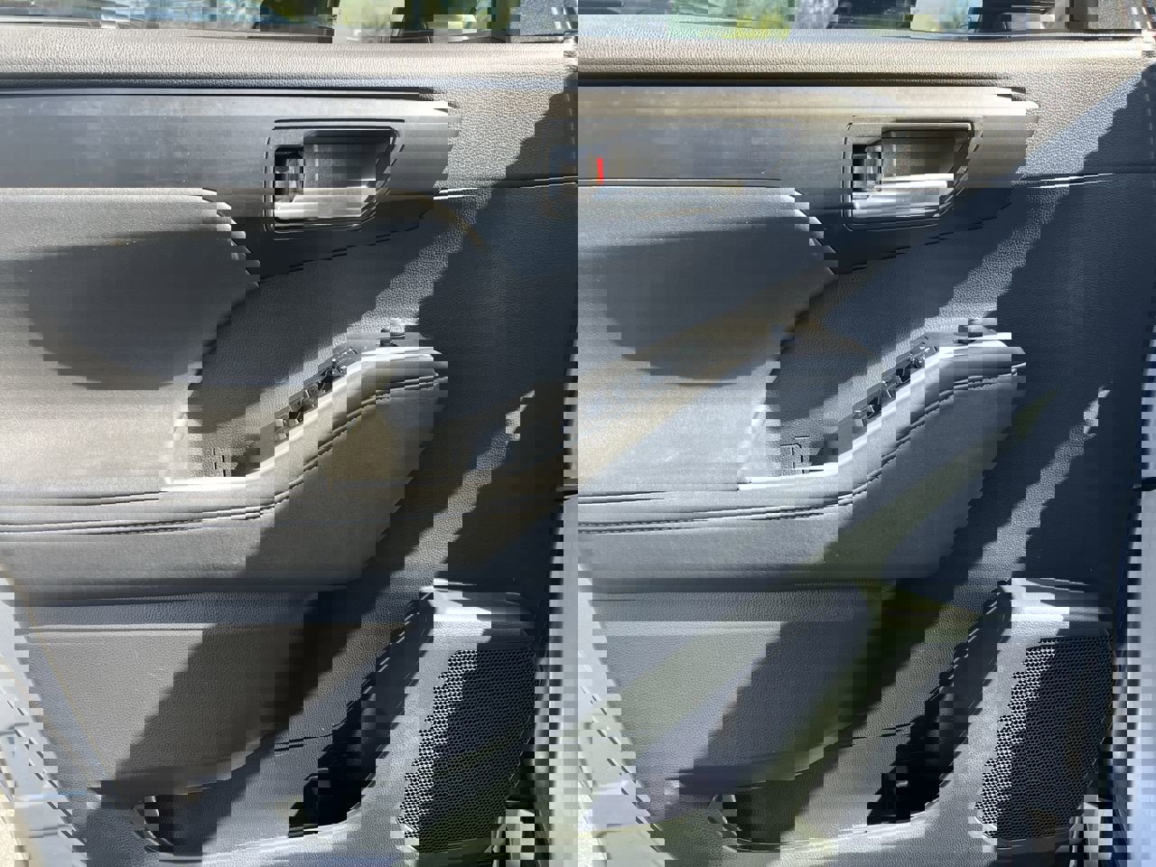 Used 2022 Toyota Highlander XSE image 14