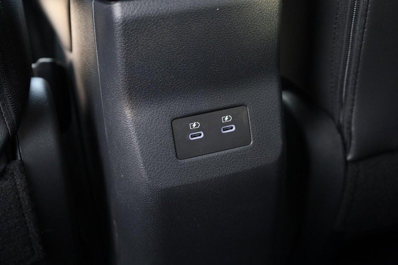 New 2025 Nissan Kicks SR image 21