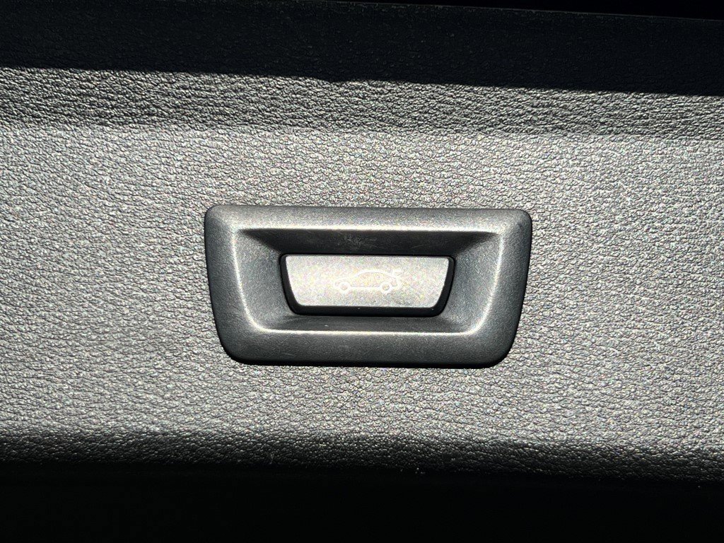 Used 2016 BMW X1 xDrive28i image 15