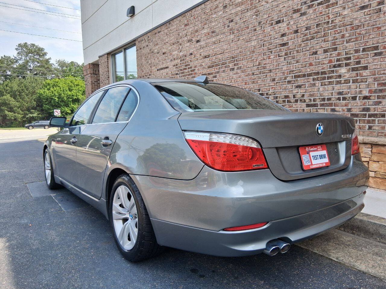 Used 2010 BMW 528i Sedan RWD image 3