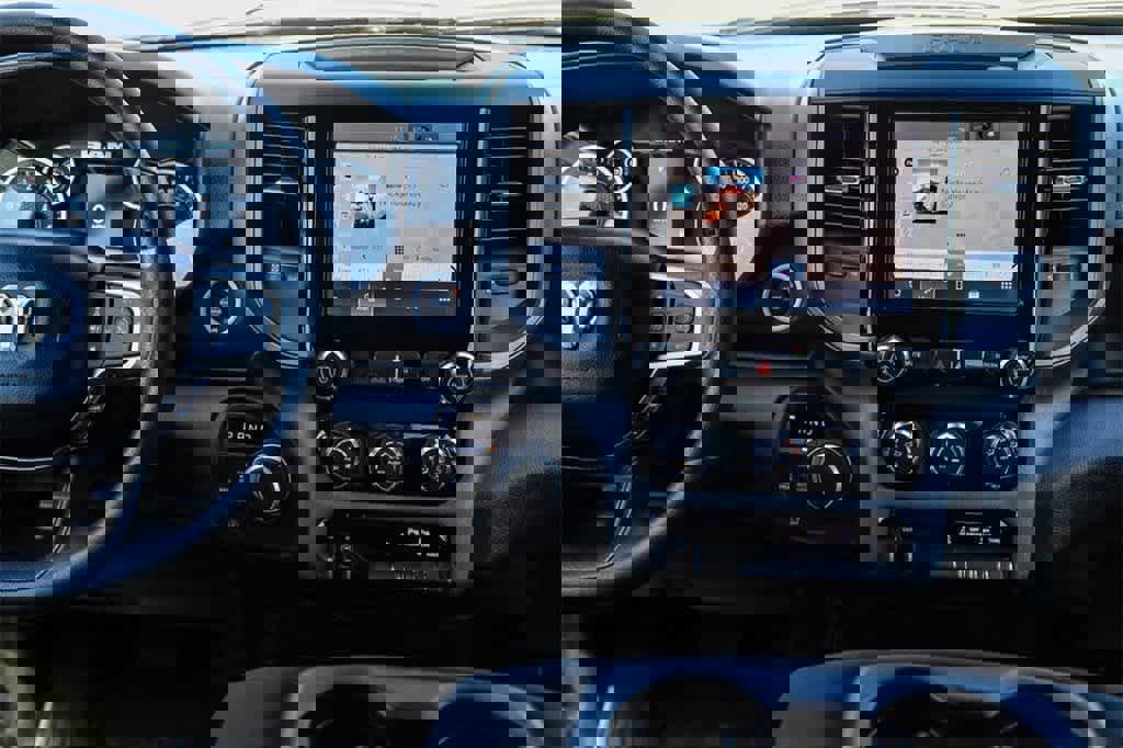 Used 2025 RAM 1500 Tradesman image 13