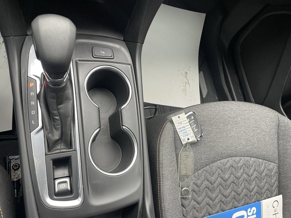 Certified 2024 Chevrolet Equinox LT w/ LPO, Floor Liner Package image 34