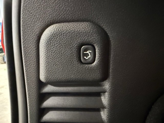 Used 2020 Jeep Grand Cherokee Laredo w/ Quick Order Package 2BN North image 34